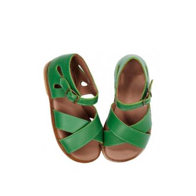 China 2019 Summer Classic Fancy Little Girls Beach Nudes Spring Anti-odor Buckwheat Sandals With Criss-Cross Design for sale