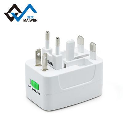 China Factory Private Mold All In One Universal International Multi Plug Travel Electric Plug Adapter Smart Travel Charger for sale