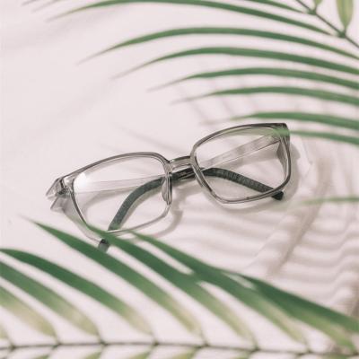 China 2022 Light Weight Fashion Design Square TR90 Frame Optical Glass Eyes Men And Women Glasses Wholesale for sale