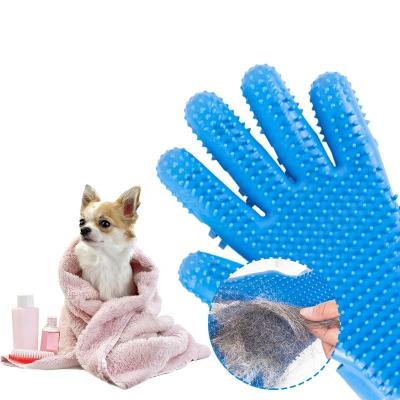 China Sustainable Pet Grooming Gloves Hair Remover Mitt Gentle Deshedding Brush and Massage Tool for Dog Cat Horses for sale