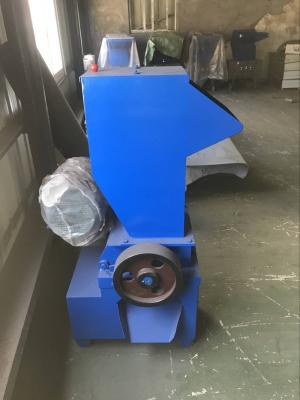 中国 Industry Plastic Grinding Machine Automatic PP/PE Film Crusher 販売のため