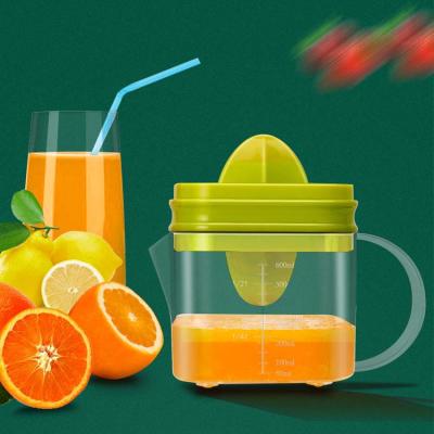 China Multifunctional Kitchen Tool Mini Manual Juicer Multi Purpose Fruit Squeezer Hand Lemon Squeezer for sale