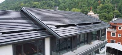 中国 BIPV 統合 モノソーラーパネル 床タイル 再生可能 フラット ソーラータイル 40W 販売のため