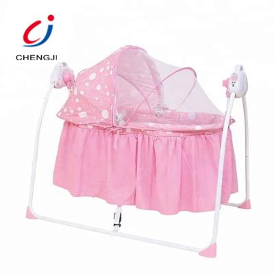 China Modern wholesale eco-friendly baby products newborn baby bed, 2020 new and popular baby crib for sale