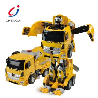 China Educational Toy Battery Operated Kids 2.4g Plastic Car Robot Deformation Remote Control Toys for sale