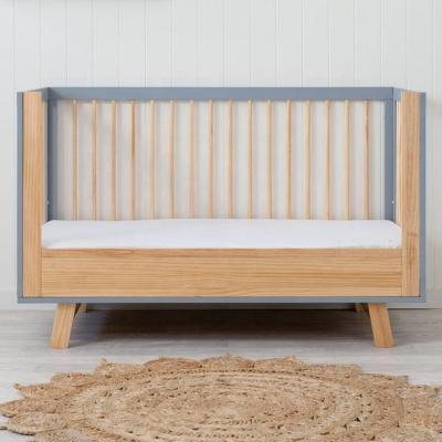 China 2020 eco-friendly materials solid wood baby crib/multifunctional baby cradle/infant bed for sale