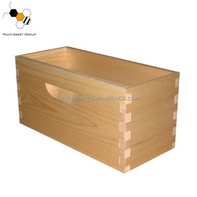 China To Keep Bees Making Bee Box 5 Frames Economical Nuc Box For Beekeeping for sale