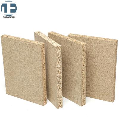 China TOPOCEAN Traditional Waterproof Chipboard Green Color Particleboard Chipboard 16mm Particle Board for sale