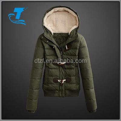 China Breathable Warmest Women Green Empty Duck Down Jacket With Lambskin Hood for sale