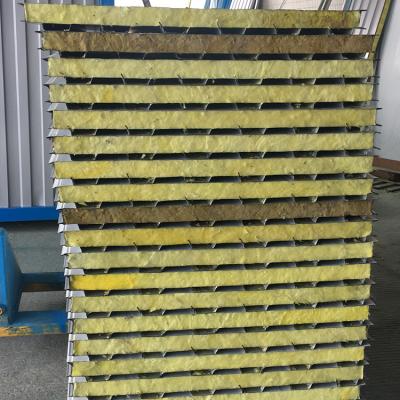 China Modern Good Quality Cement Panel 40Mm Waterproof Decorative Waterproof New Products Lebanon Sandwich Panel for sale