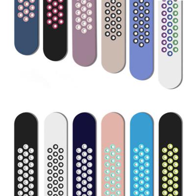 China Hot Amazon duocolor washable silicone smartwatch band for Apple Watch 6 Se 5 silicone watch band sports soft strap for sale