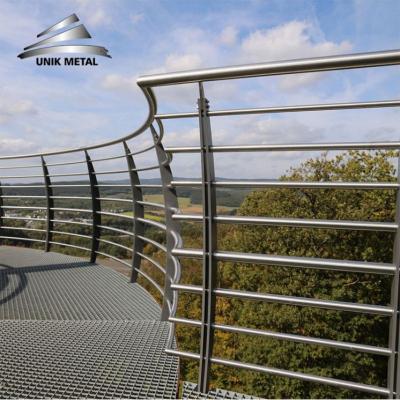 China Modern Sliding Rail 201 304 316 Inox Stainless Steel Balustrade Baluster Fence Veranda Balcony Safety Railings For Door for sale