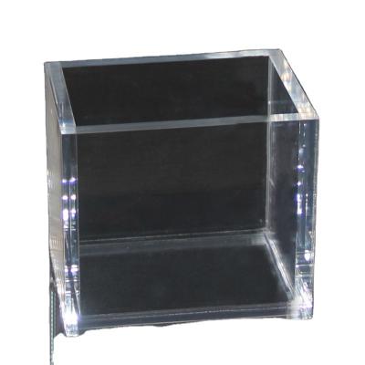 China High Quality Convenient Dustproof Transparent Acrylic Display Box Hot Selling Toy And Watch Storage Box Display Stand for sale