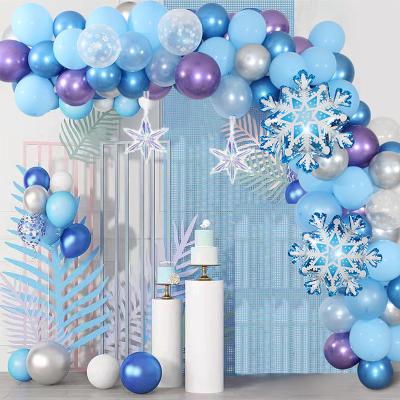 China Festival Decoration Christmas Decoration Balloon Set Winter Snow Party Balloon String Decoration Christmas Snowflake Maple Leaf Latex Balloon Set for sale