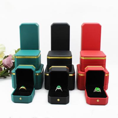 China New Design Gold Frame Jewelry Packaging Box Wholesale Custom PU Plastic Leather Jewelry Box For Ring Bracelet Pendant Case for sale