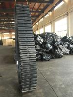 Cina La gomma agricola su ordinazione di approvazione ISO9001 segue 320*90*56 per Yanmar C30r. 1 in vendita