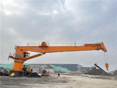 China TUG Marine Telescopic Crane With Standard Marine Painting Rules Te koop