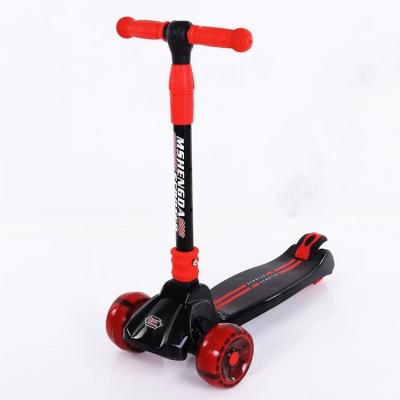 China The ride on toy/recreation/can be folded scooter for kids/2020 new Mini Scooters for sale