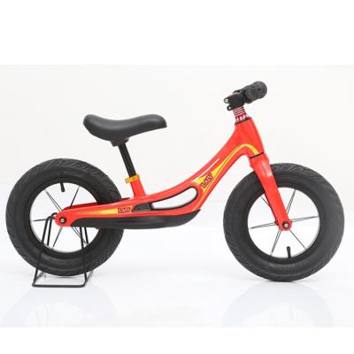 China Baby Gifts Hot Sale Cheap Promotional Gift 12 Inch No Pedal Slide Kids Balance Bike For Baby for sale