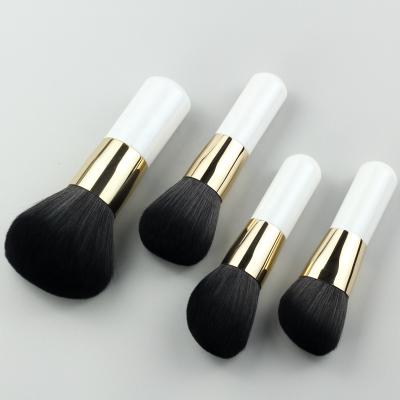 China Kabuki Brush Single Kabuki Makeup Brush Big Powder Blush Contour Brush Short Handle In White And Gold Color for sale