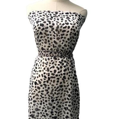 China Anti-Static Chiffon Polyester With Metallic Leopard Digital Printing Fabric For Lady Women Clothes Dress for sale