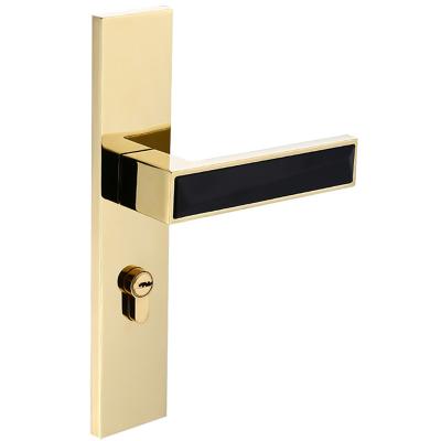 China Home Good Original Factory Design Direct Black Door Handle With Lock for sale