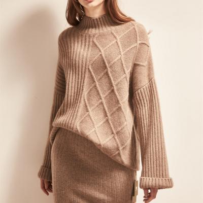 China Anti-wrinkle Aran Knitted Sweater Women Loose Cashmere Sweater for sale