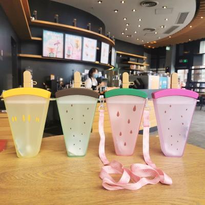 China Fashion Drink Clips Purse Purse Cup Popsicle Water Bottle Purse With Cute Straw Women Crossbody Bag Super Beverage Purse for sale