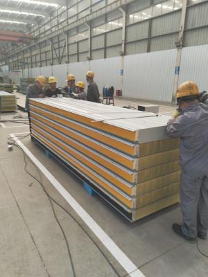 Cina Polyurethane Edge Rock Wool Acoustic Panel Soundproof Customized For Warehouses in vendita