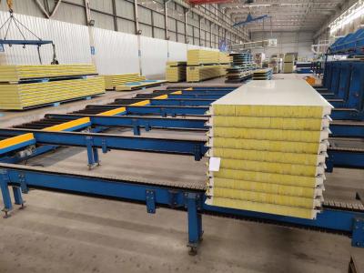 China Fireproof Glass Wool Sandwich Panel 100mm Thickness For Soundproofing zu verkaufen