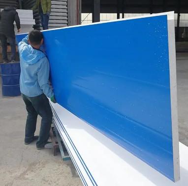 China Panel de pared exterior aislado de poliuretano para paneles de techo y pared de almacenamiento en frío en venta