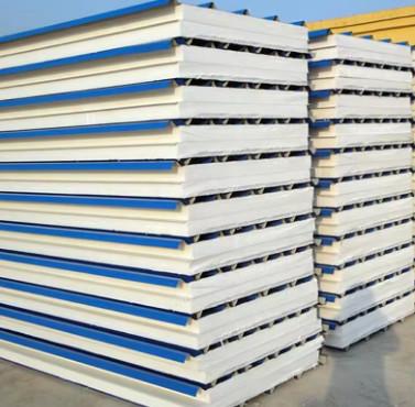 Κίνα Ανθεκτικό προχρωματισμένο EPS sandwich panel για εμπορικές αποθήκες προς πώληση