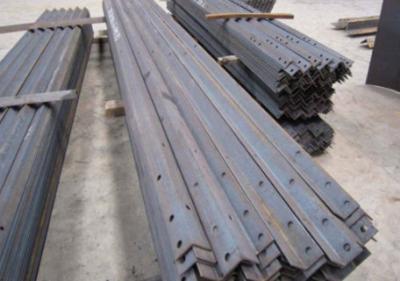 China High Strength Corrosion Resistant Rolled Steel Angle For Structural Construction for sale