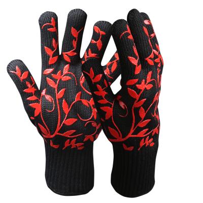 China BBQ Camping Oven Grilling Gloves Heat Resistant Aramid Shell Cotton Liner Short Cuff Heat Resistant Gloves for sale