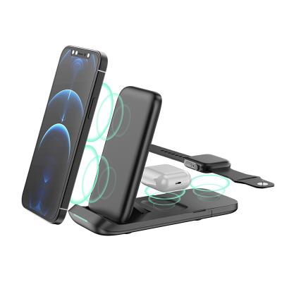 China Universal Video Game Player XICAMI 3 In 1 Times Mini Size Holder Quick Wireless Charging Qi Wireless Charger 15W for sale