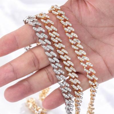 China Bohemia l High Level Luxury Elegant Women Brooch With Zircon Crystal Pin New Arrival High Quality Clothing Accessories for sale