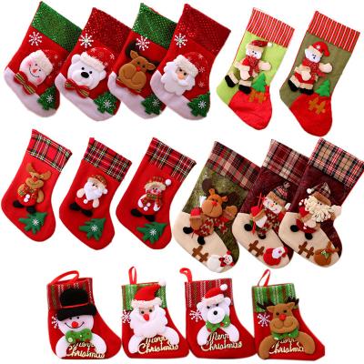 China Good Quality Christmas Durable Fiber Embroidered Christmas Stocking Socks Gifts Candy Bag Hotel Hanging Home Decoration for sale