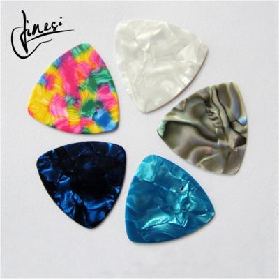 China GUITAR Customized Glow Pick Tin Custom Blank Wholesale Various Colors Good Hardness Celluloid Guitar Picks for sale