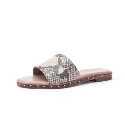 China Flat One Band Studded 2021 Wholesale Custom Girls Sandals Slip On Flats Women Slides Slippers Others Sandals Shoes Women for sale