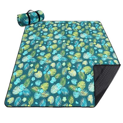 China Waterproof Lightweight Durable Portable Foldable Beach Picnic Blanket Mat For Outdoor for sale