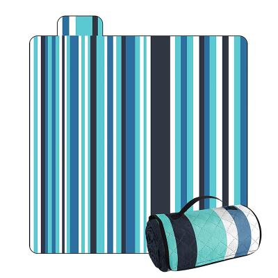 China Durable Lightweight Outdoor Comfortable Lightweight Stripe Waterproof Picnic Folding Portable Blankets for sale