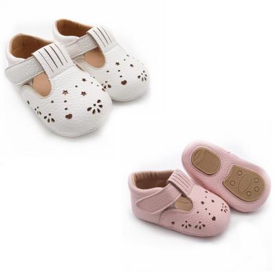 China 2022 Flat Spring And Autumn Summer 0-1 Baby Girl Soled Half Years Old Baby Shoes Non-slip Rubber Walking Shoes for sale