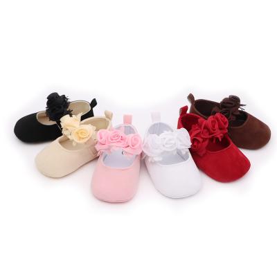 China Wholesale Cute Round Princess Soft-soled Indoor Non-slip Infants Toddler Baby Walking Shoes Flower Floral Shoes for sale