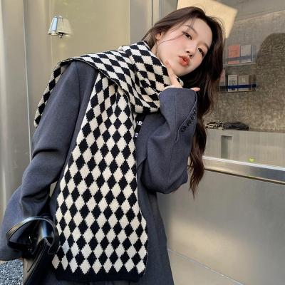 China Wholesale Winter Warm Multicolor Scarves Daily Life Sale Luxury Korean Knitted Wool Diamond Lattice Woolen Windproof Shawl Outdoors for sale