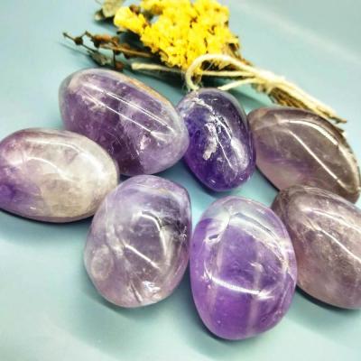 China China Crystal Palm Stone High Quality 100% Natural Amethyst Palm Healing Stone For Home Decoration for sale