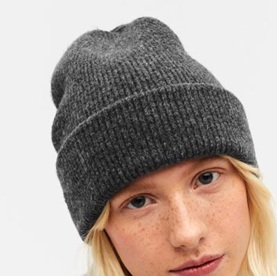 China Women COMMON Reuse Mom Knitted Beanies Custom Unisex Designer Beanie Hats Wholesale for sale