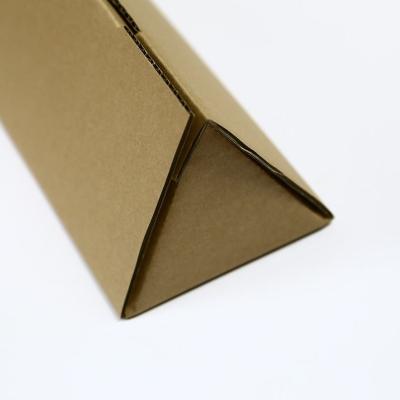 China Recycled Materials 3Ply White Triangular Corrugated Cardboard Box for sale