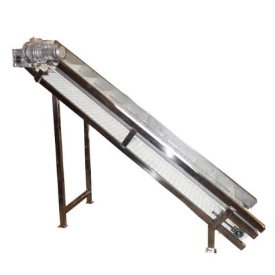 China Heat Resistant Plastic Mesh Belt Elevator And Conveyor for sale