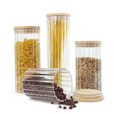 China Freshness Preservation Customized Vertical Outdoor Glass Storage Containers With Wooden Lids for sale