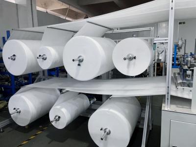 China Máquina de fabricación de bolsas de filtración de aire por ultrasonidos Cada espacio real interno en la bolsa de filtro se puede ajustar 220V en venta